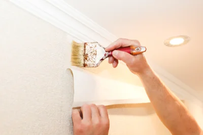 Pose de papier peint à Lételon — revêtements muraux et toiles de verre